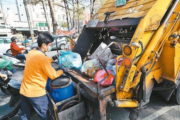嘉義市5月起將增加兩處垃圾定點清運點，總計達23個。圖／嘉義市政府提供