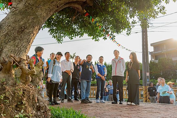 桃園市府推動「社區規劃師計畫」已逾20年,至今累積完成290處社區環境改造點。圖/桃園市政府提供