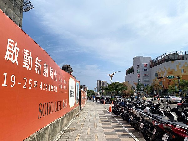 青年創業潮,也讓小坪數商辦湧現商機。圖/好房網News記者林和謙/攝