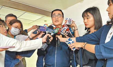 
台北市副市長李四川4月30日表示，大巨蛋舉辦演唱會不需符合建築技術規則第127條規定，依「北市大型活動自治條例」辦理即可。（本報資料照片）
