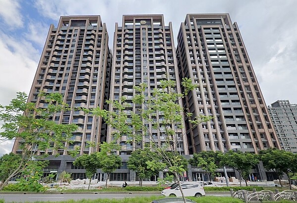 桃園市中壢「良茂詠恆詠美館」76戶將作為社會住宅。圖／國土管理署提供
