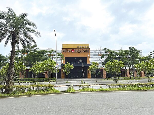 美麗新影城營運後帶動新市鎮商業發展。圖/永義房屋海洋都心影城加盟店提供