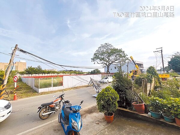 桃園市大園、蘆竹6日下午又傳停電,影響257戶。台電表示,這次是航空城包商施工拉斷電桿所致。圖/台電提供