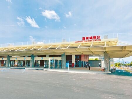宜蘭縣政府斥資10.63億元興建全新羅東轉運站,目前已完工正在驗收,預計9月上旬啟用。(吳佩蓉攝)