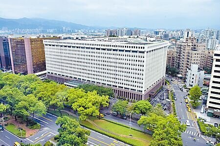 圖為台北市敦化北路台塑總部。（本報資料照片）