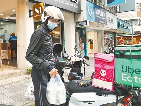 Uber Eats宣布以新台幣約308億元併購foodpanda台灣外送事業。(本報資料照片)