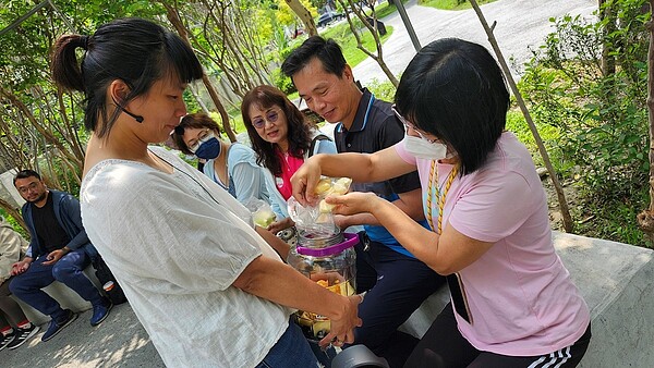 台中市政府文化局113年社區營造點甄選開跑,即日起至6月19日止,歡迎市民一起加入打造社區魅力、分享家鄉美好的行列。圖/台中市政府