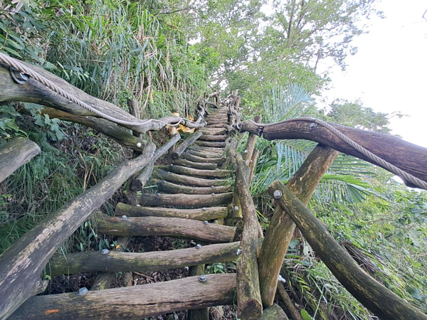 大坑2號步道06k步道傾斜,將於5月27日進行封閉,工程預計12月完工。圖/台中市觀旅局提供