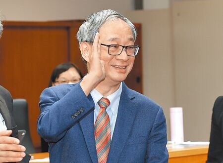 文化部長李遠22日強調,中正紀念堂不論如何轉型,民眾的休閒功能更重要。(劉宗龍攝)