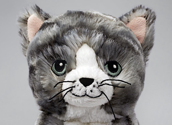 5月30日「國際抱貓日」家具家飾業者推出多款可愛的貓貓商品。圖／IKEA提供