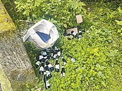 安坑山區　淪娃娃機台墳場