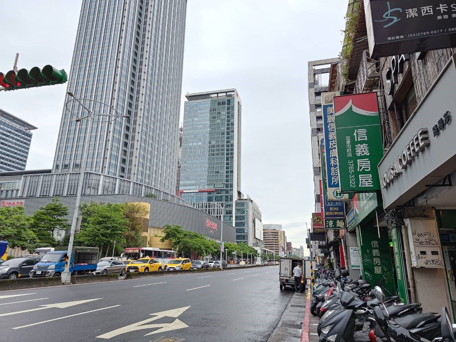 升息抑制不了房市熱度？央行分析房市偏熱原因：景氣復甦、股市財富效果、新青安措施。記者陳儷方／攝影 