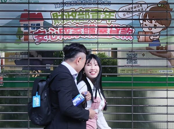 據金管會2024年4月底統計,象徵房市買氣的國銀房貸餘額年增率,一舉衝高到9.14%的24個月高點。聯合報資料照片