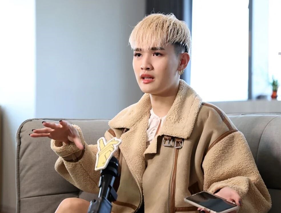 網紅鍾明軒日前與友人進入新竹高工拍片,並使用已完工但尚未驗收的操場,結果害得學校警衛因此被調職。新竹高工校長陳世程證實此事,但強調並非因為鍾明軒警衛才調職。圖/報系資料照