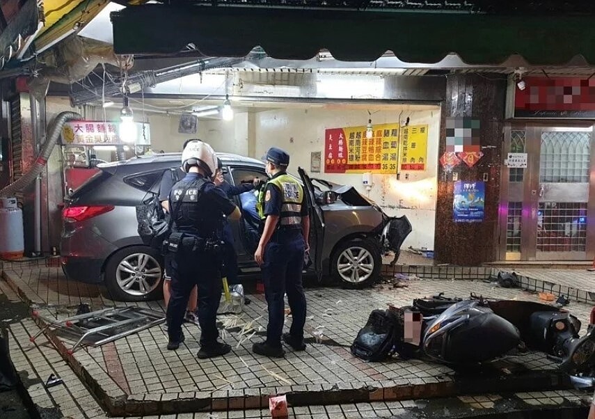 日前發生15歲少年無照駕駛肇事,導致3死2傷悲劇。圖/讀者提供