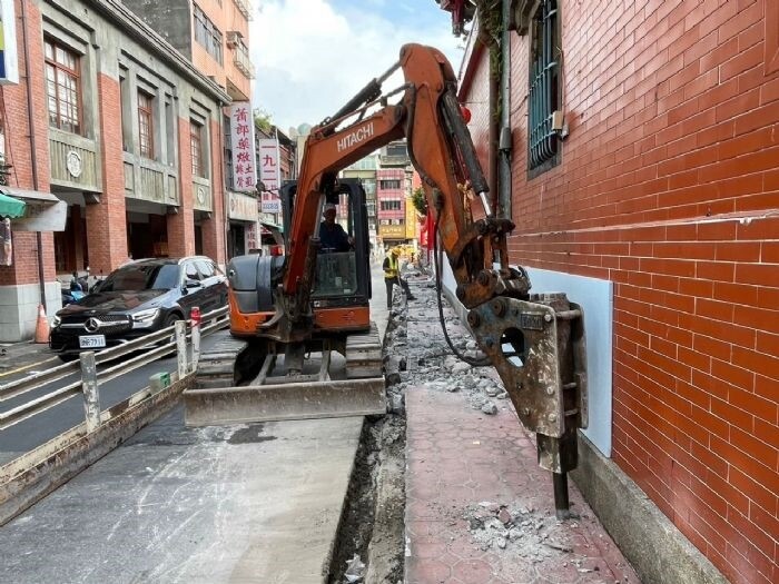 計畫時程將分為「成功路三段」及「成功路」道路多目標改善工程等兩大階段。圖：市府提供