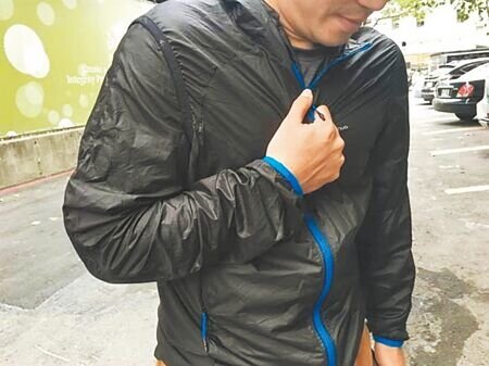 近年因飲食西化、生活型態改變等原因,冠狀動脈阻塞觀察有年輕化趨勢,且若父母兄弟姊妹有冠狀動脈病史者,罹病風險也增高。(林周義攝)