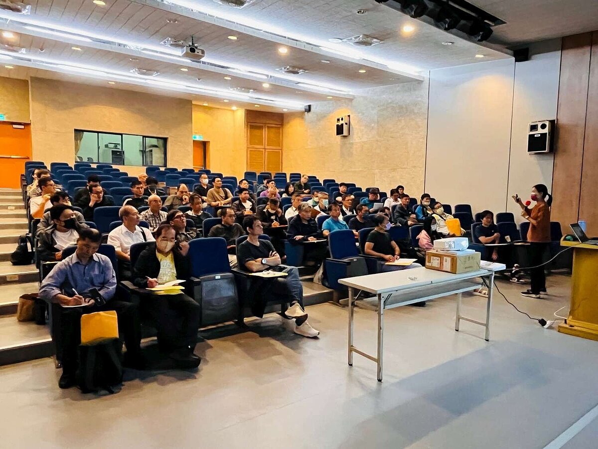 竹市消防局辦理高層建築物防災中心服勤人員訓練與實作。圖/消防局提供