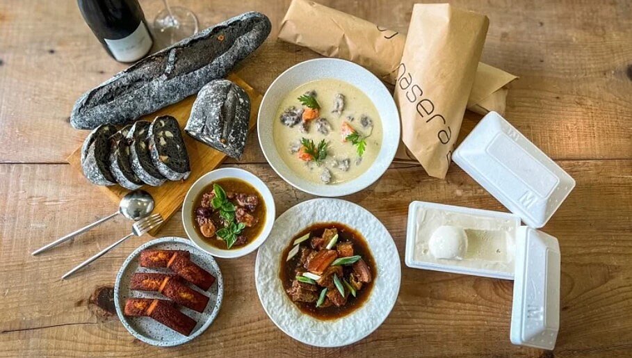 Sinasera 24以符合時令的料理著稱,吸引許多饕客前往。圖/擷取自Sinasera 24粉絲頁