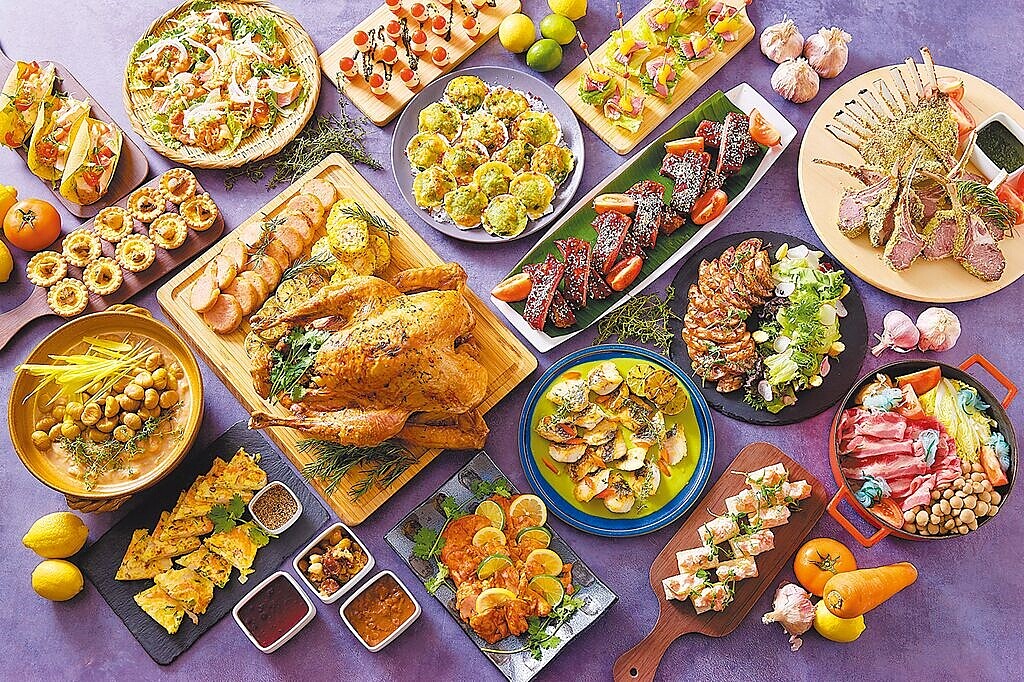 台北國際旅展期間,「鉑麗安平日午晚餐自助餐券」買10送1,平均每張1045元。(JR東日本大飯店台北提供)