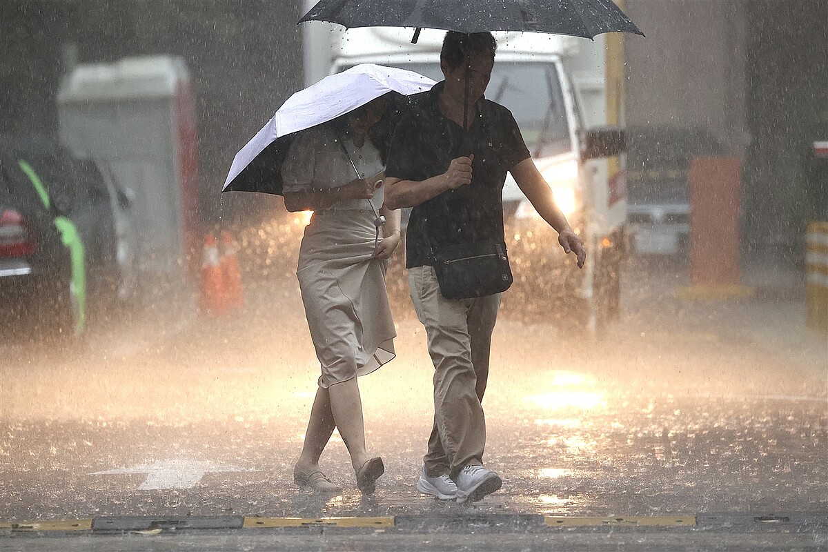 強颱康芮預計今天中午登陸。本報資料照片