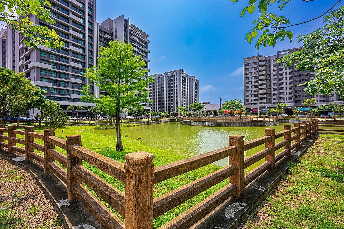 湖心公園景色優美、綠地多。圖／益欣悠陽提供