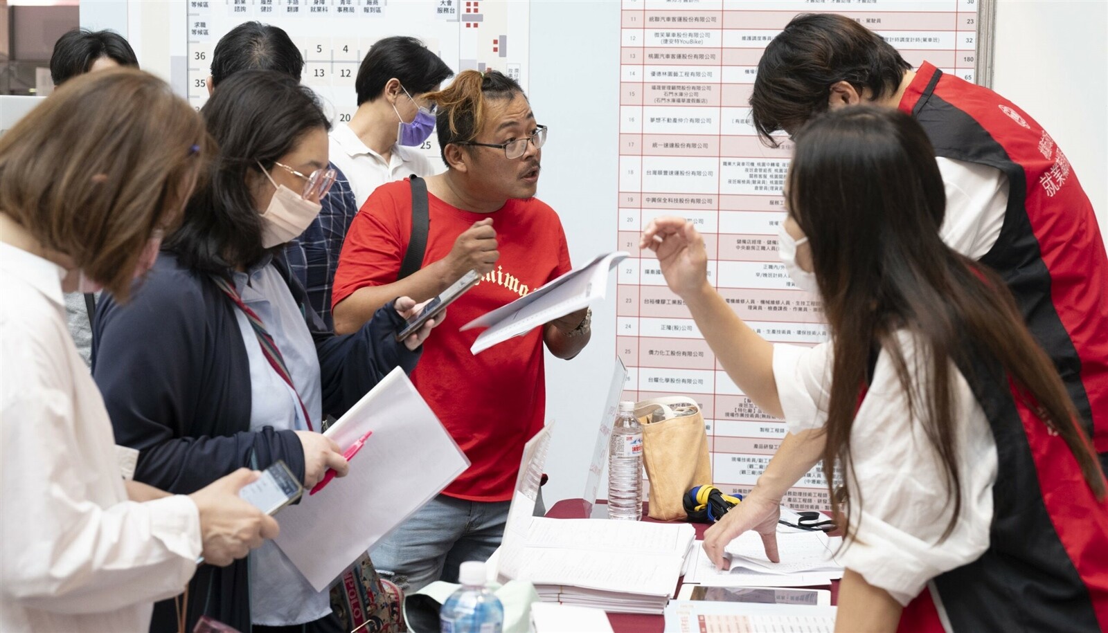 就服處為協助市民朋友順利求職及轉職，於11月份陸續辦理7場徵才活動。圖：就服處提供