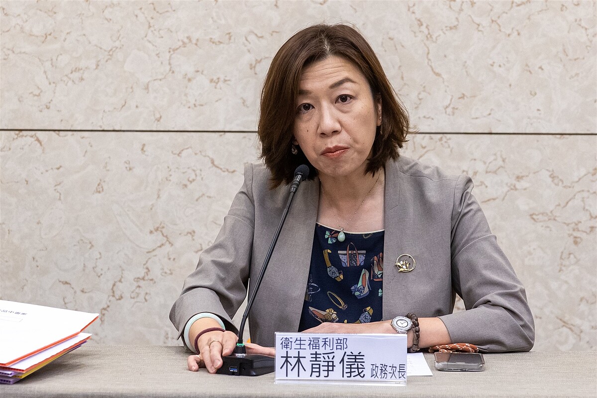 衛福部次長林靜儀表示,已透過跨部會自殺防治會議,與內政部商討如何增加校園高樓防護措施。圖/聯合報系資料照