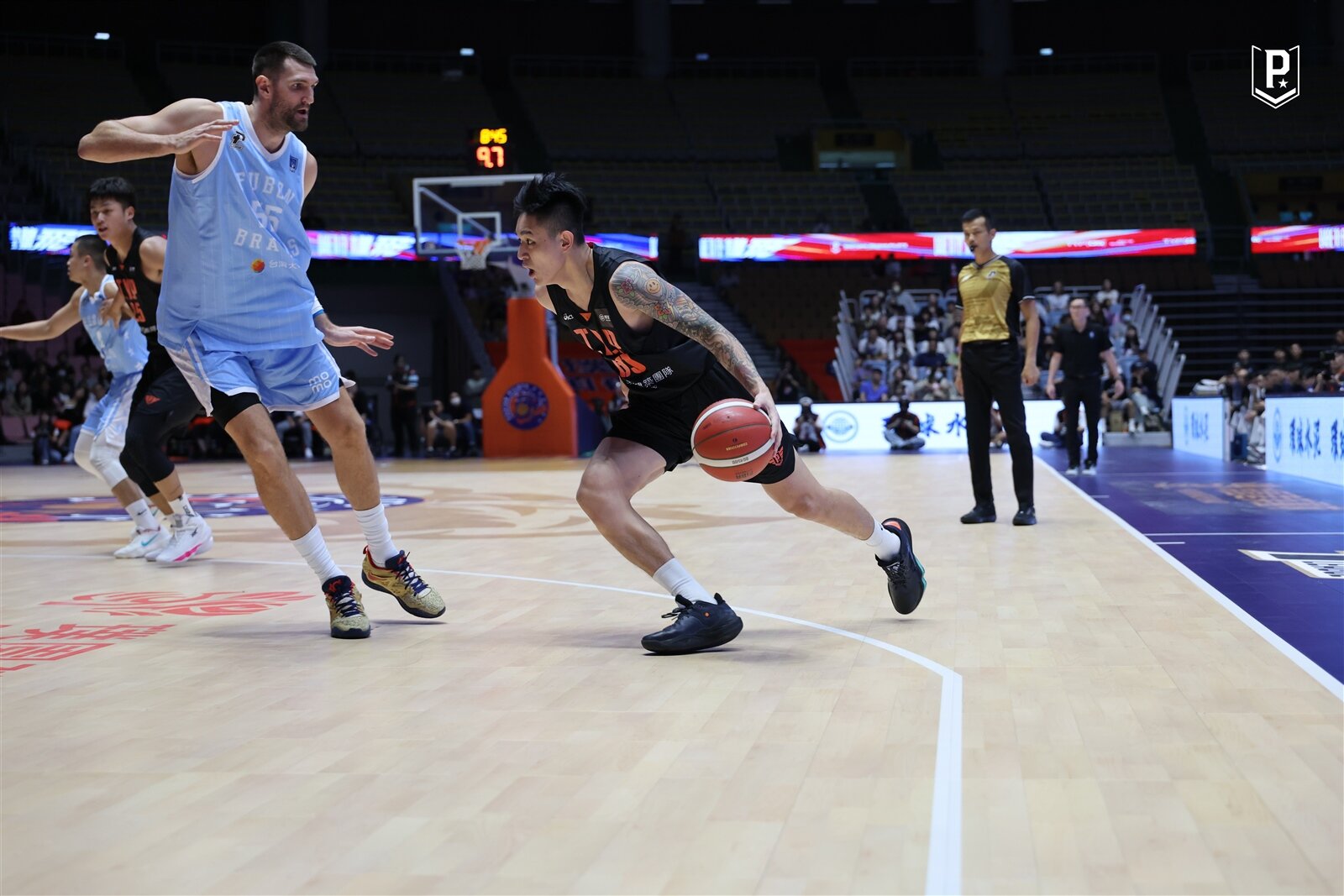 領航猿全隊投進隊史單場新高19記三分球,並傳出隊史新高34次助攻。圖:球團提供