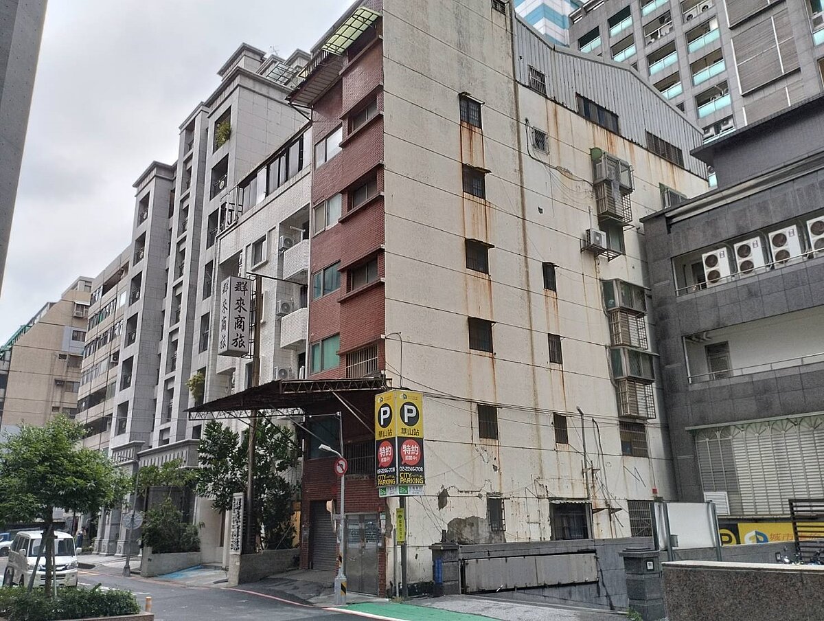 群來商務旅館。圖/台灣房屋中正加盟店提供