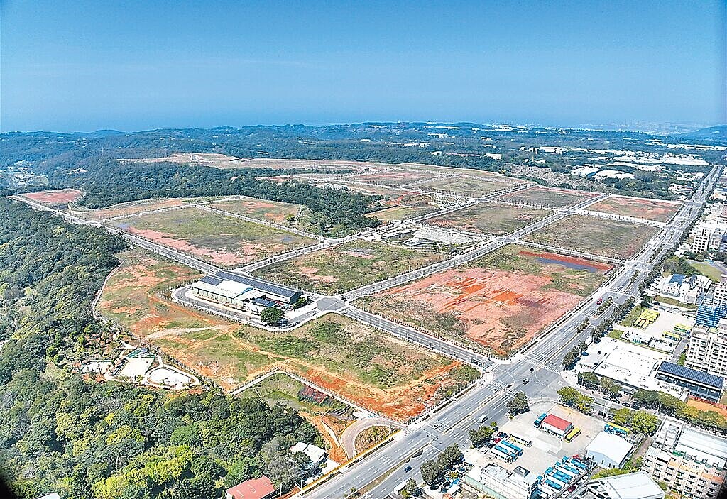 林口工一工業區未來將有國際知名半導體設備製造商艾司摩爾進駐,議員呼籲市府針對鄰近的忠福路要有拓寬計畫及早因應未來車流。圖/新北市地政局提供