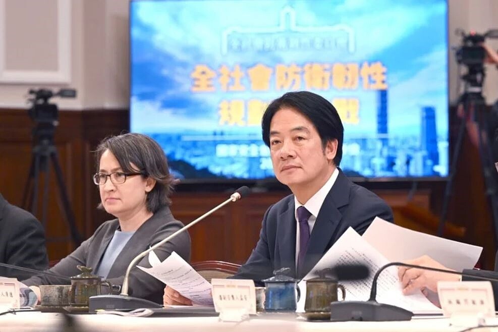 賴清德政府重視全社會防衛韌性，五大主軸包括社福醫療及避難設施整備。圖／總統府提供
