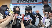 李多慧遭跟拍嚇壞報案落淚　網媒回擊「遠距拍攝合於法規」