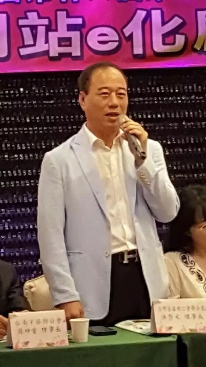 中華民國旅館商業同業公會全國聯合會理事長洪崇元。圖/取自洪崇元臉書
