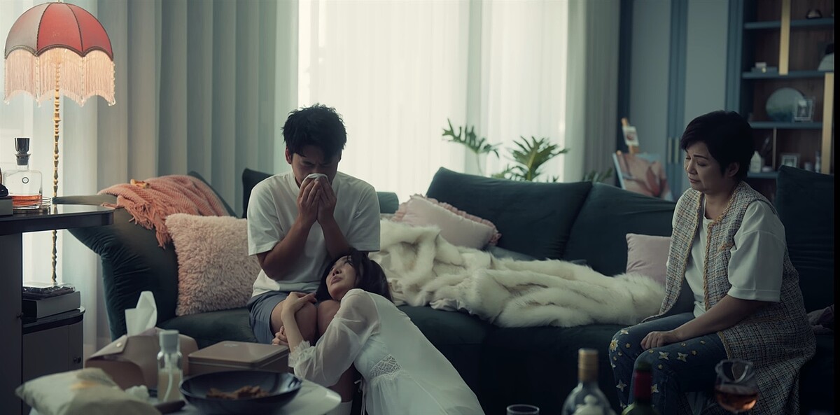 真的有在賣!夯劇「影后」的家大公開 驚人售價曝光 劇中曾莞婷所飾演的潘茵茵所居住的家也是真實物件。圖/截自NETFLIX