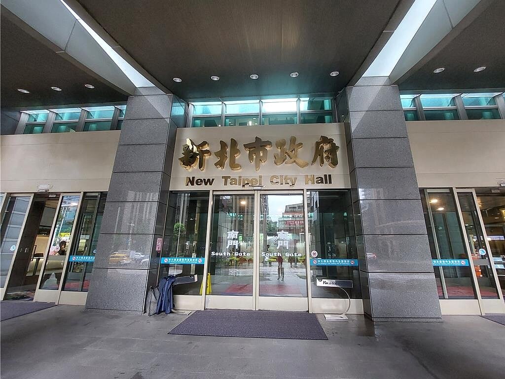 中華隊搶進冠軍戰,新北市政府另加碼10%獎金,也就是中華隊若奪冠,5名設籍新北的運動員每人可多獲頒70萬元獎金、拿下亞軍則獲頒50萬元,等於新北將發出至少將發出250萬元的加碼獎金、至多上看350萬元。圖/陳慰慈攝