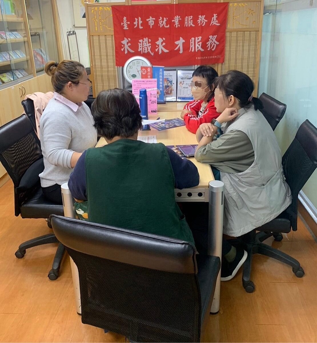 北市企業釋出712個多元工作機會。圖/北市府提供