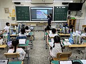 學童看交通　愈高年級愈沒信心