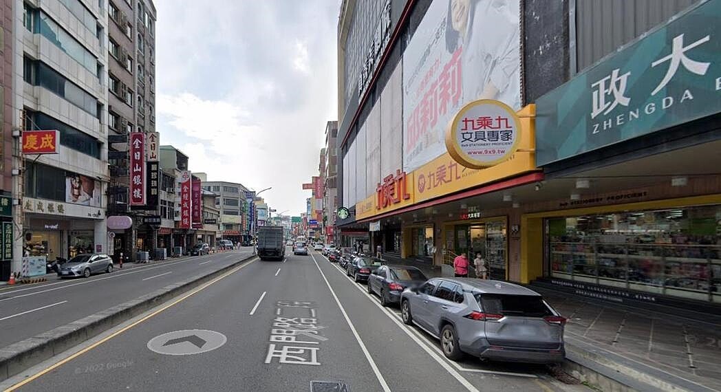台南第一間,中西區金店面每月百萬出租。圖/取自google 地圖