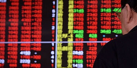 2025年全球股市投資展望,二大資產管理機構聯博、貝萊德持續看好美股及日股。圖∕本報資料照片