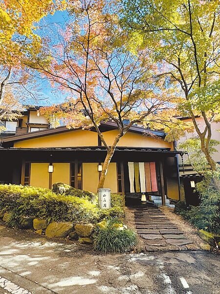 「山水閣溫泉旅館」有寧靜且舒適的住宿環境,旅人可完全放鬆身心與壓力。圖/中國時報記者洪秀瑛攝