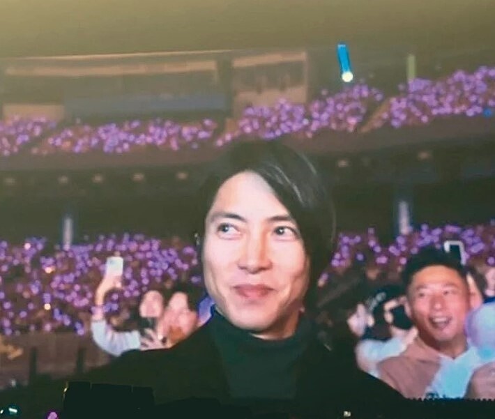 山下智久現身周董演唱會。圖/讀者提供