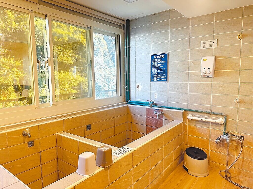 新北市觀旅局輔導業者重新取得溫泉標章，圖為業者的內部溫泉設施。圖／新北市觀旅局提供