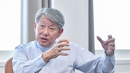 經濟部長郭智輝喊話有賺錢的企業,應多照顧員工。圖∕本報資料照片