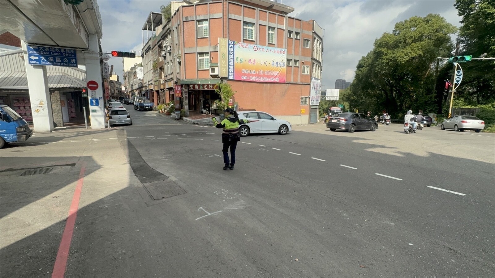 大溪分局特別規劃交通疏導措施讓遊客有良好的旅遊品質。圖:警方提供