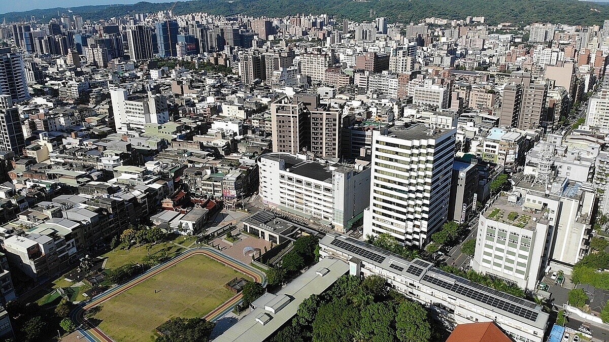 114年第一季桃園市住都中心可望掛牌，桃園將成為繼雙北後第3個掛牌住都中心的直轄市，加速都更。圖／桃園市政府提供