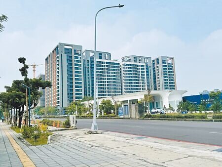 高鐵台南站周邊的沙崙地區近來房市水漲船高。(曹婷婷攝)