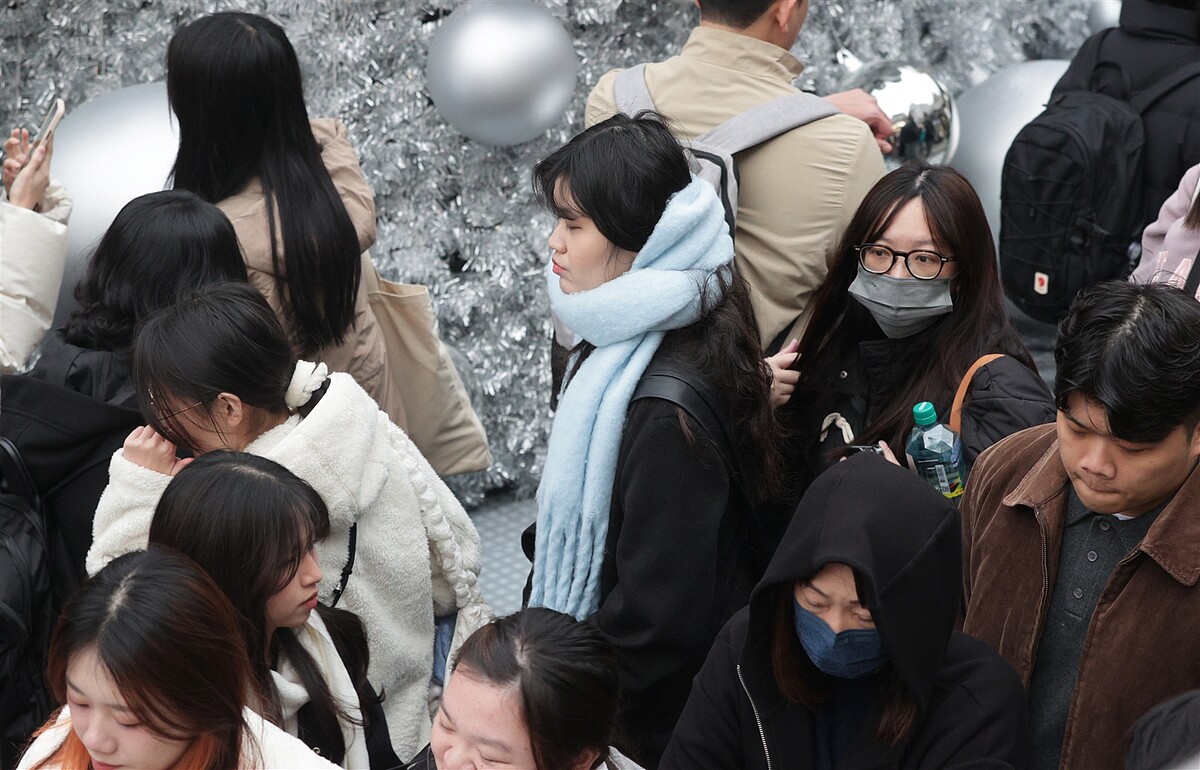 冷氣團發威！中央氣象署針對新北、宜蘭等4縣市發布低溫特報，到晚上恐有10度以下低溫。本報資料照片 