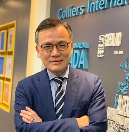 央行信用管制及升息暫緩,高力國際董事總經理劉學龍:2025年不動產市場「住宅弱、商用穩」。圖∕本報資料照片