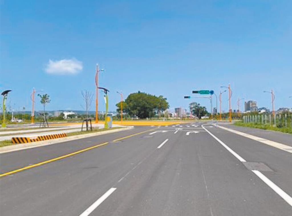 台中市府將於9月19日標售13期重劃區抵費地共212筆,其中位於文心南路旁的一塊地單坪底價已破百萬。圖/台中市政府提供)